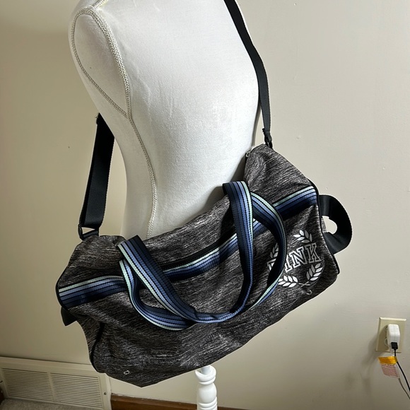 PINK DUFFLE BAG GRAY WITH BLUE HUES - Picture 4 of 8